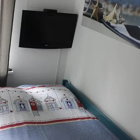 I Blisko Morza Ludowa 7 A Penzion