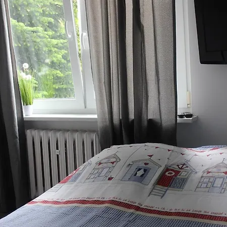 I Blisko Morza Ludowa 7 A Penzion 3*