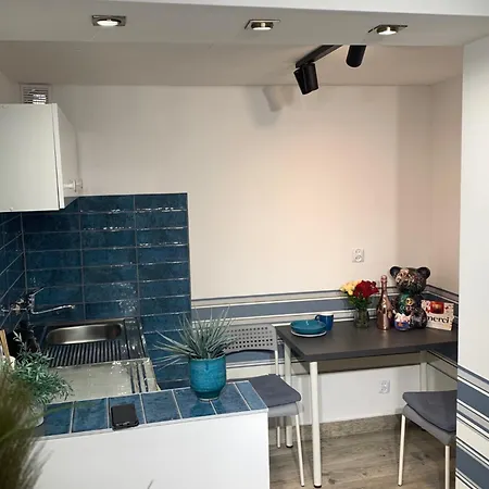 I Blisko Morza Ludowa 7 A